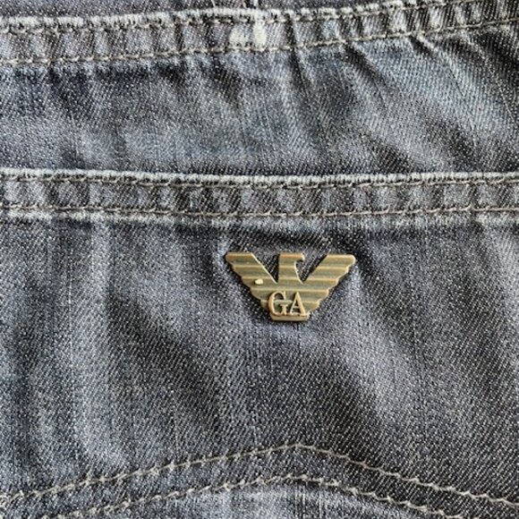 Armani Jeans 32 waist 28 inseam very soft denim - Picture 9 of 11
